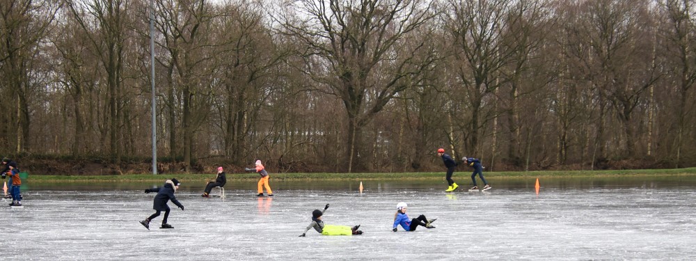 240111 SintNyk ijsbaan schaatsplezier c YvonneBijma 31  1000